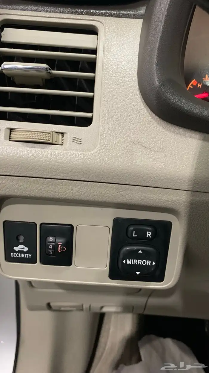 تويوتا كورلا 2010 نظيفة منوة المستخدم 38