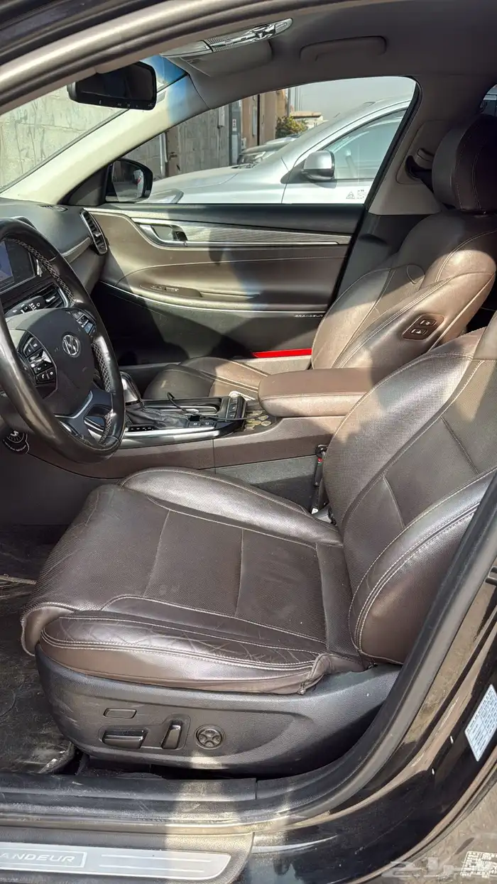 ازيرا 2019 للبيع 6