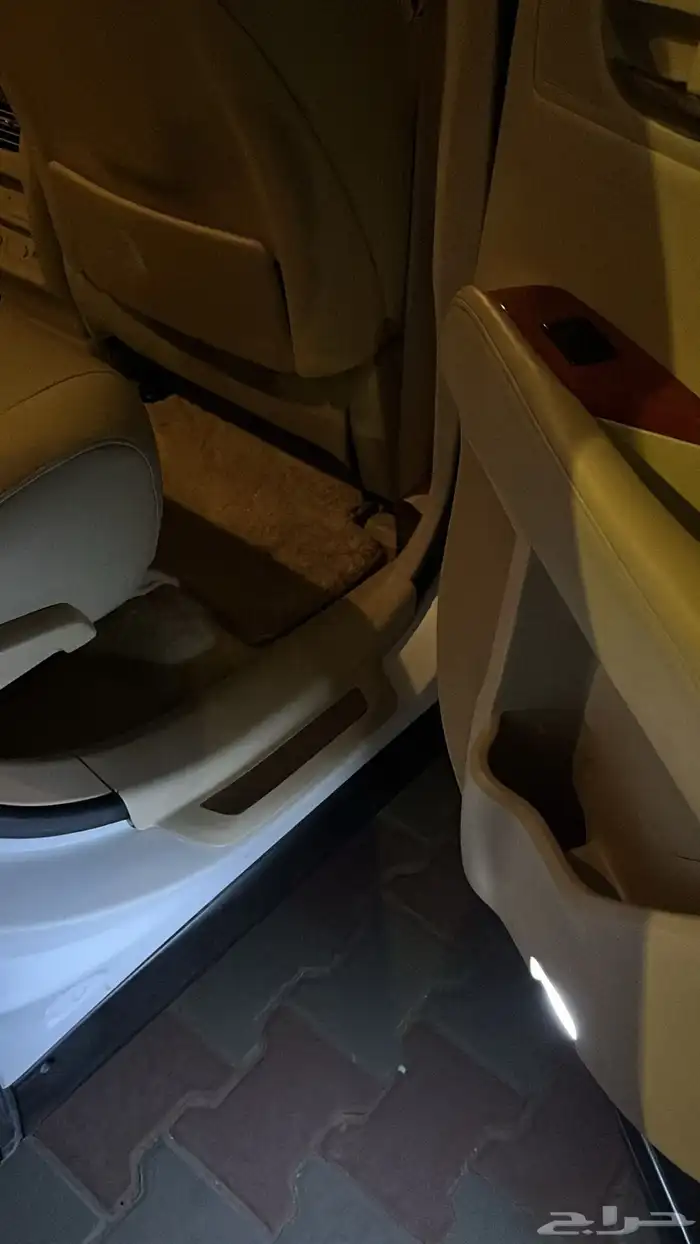 لكزس بلد كامل 93