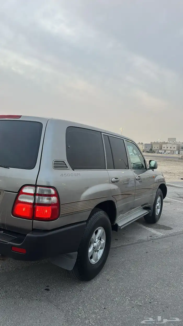 لاندكروزر GX للبيع مديل 2000 10
