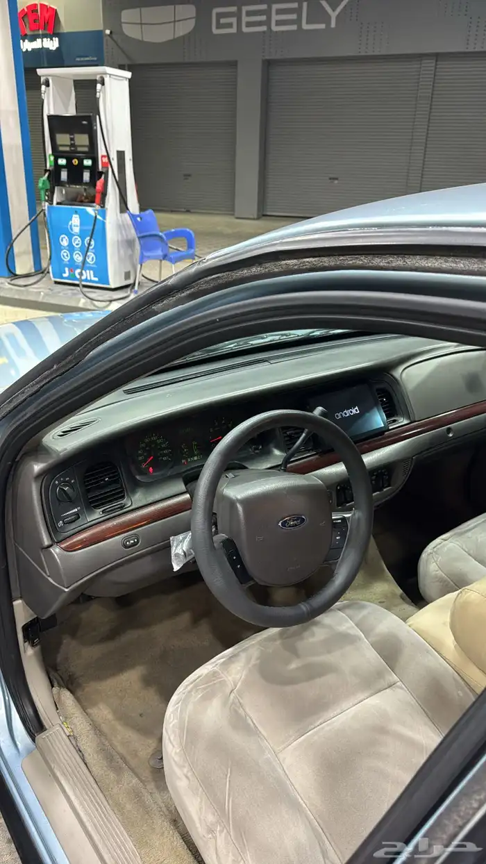 فورد فكتوريا 9