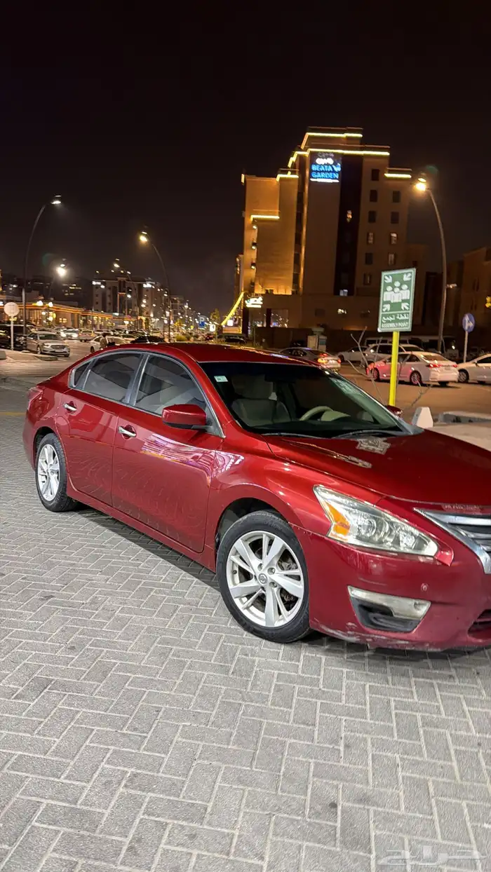 التيما 6 سلندر 3.5 احمر 2013 17