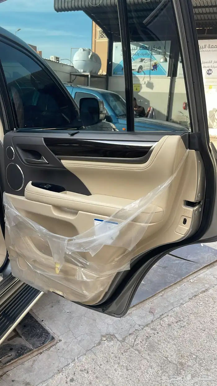 لكزس LX570 2020 AD 19