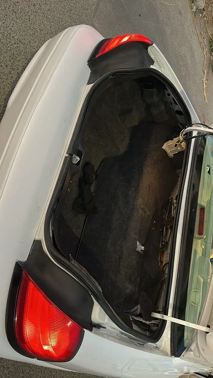 فور كراون فكتوريا 2011 9