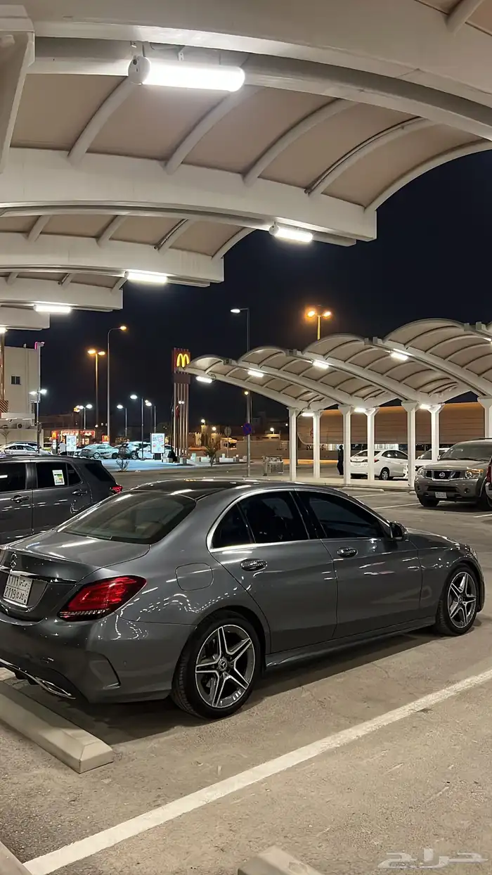مرسيدس C200 فل كامل 4