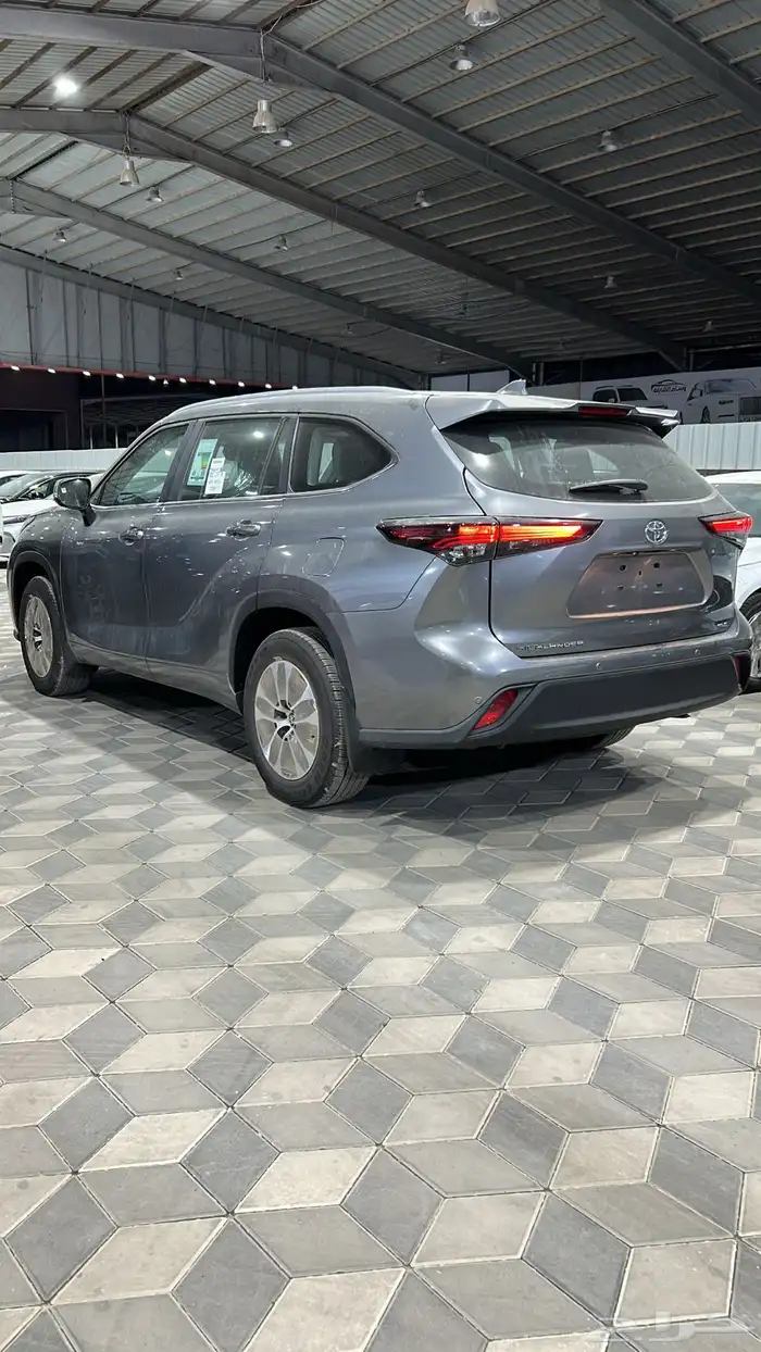 تويوتا هايلاندر سعودي هايبر فل باقل سعر في السوق 3