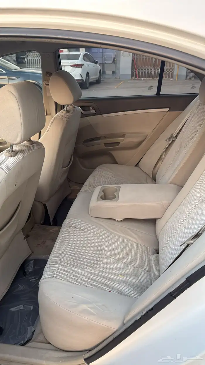 جيلي امجراند 2012 7