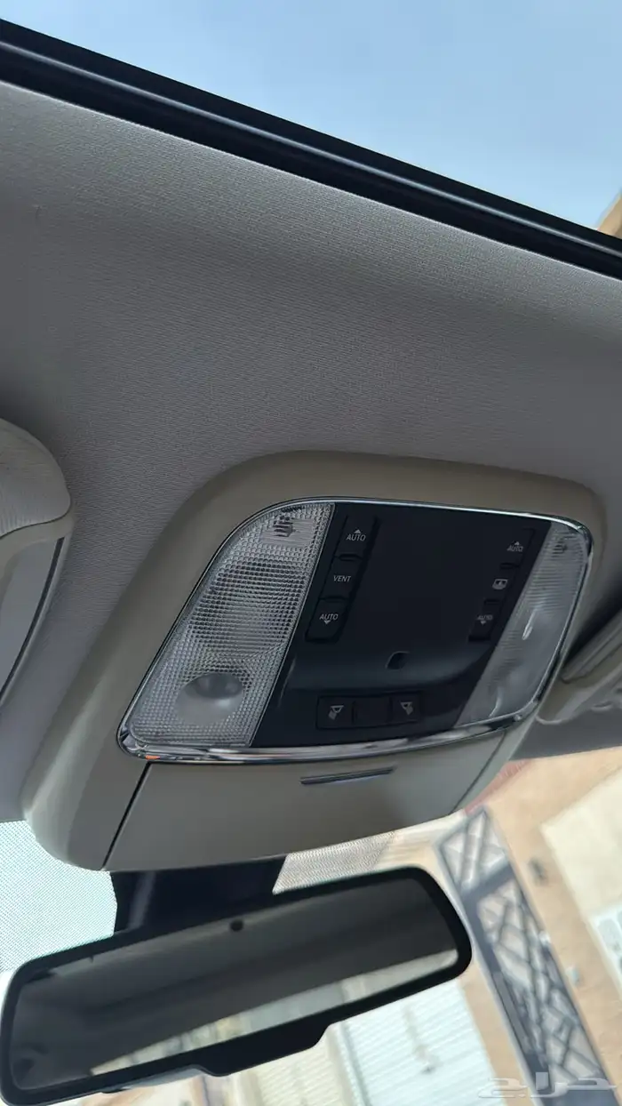 كرايزلر 2020 اكزتيف فل كامل 28