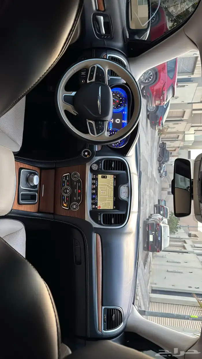 كرايزلر 2020 اكزتيف فل كامل 16