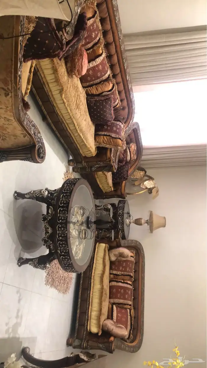 كنب مخملي فاخر 3