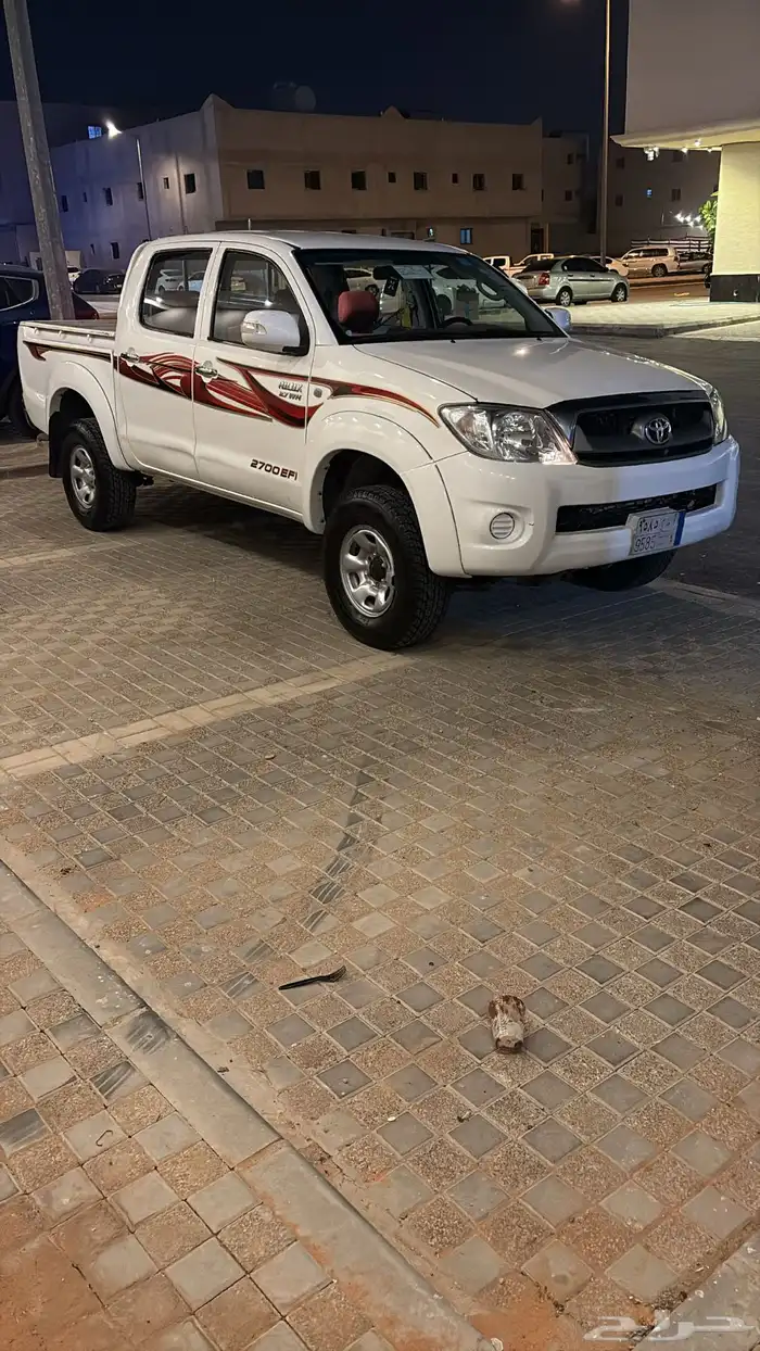 هايلكس 2011 دبل مركب عليها خط 2010 للبيع 0