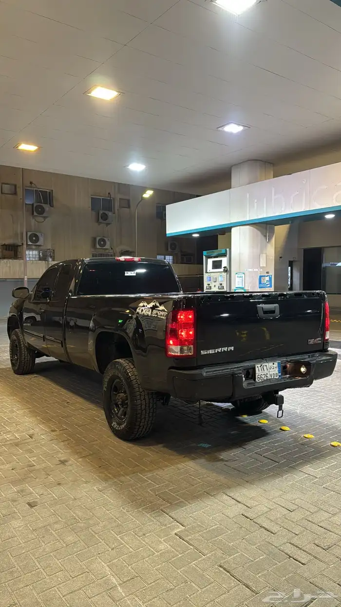 سييرا اتش دي 2009 دبل نظيف للبيع بالدمام 3