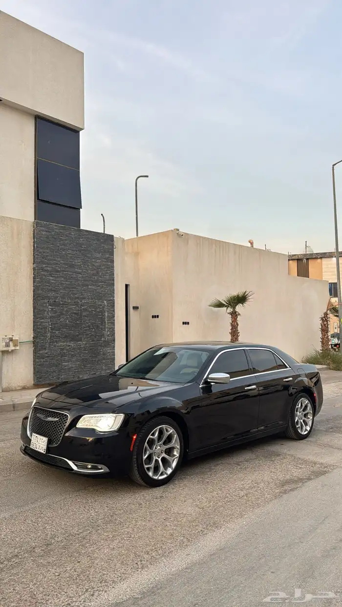 كرايزلر 2020 اكزتيف فل كامل 0