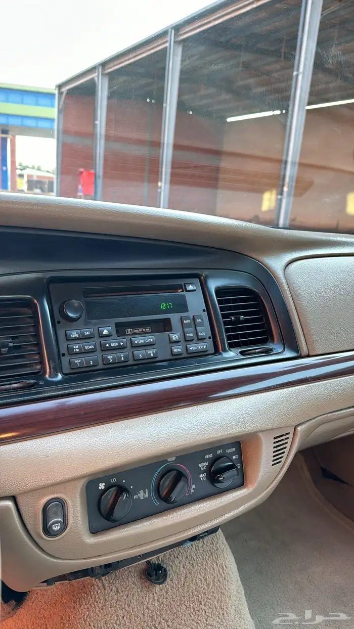 فورد فكتوريا 2009 ((تم البييع )) 10