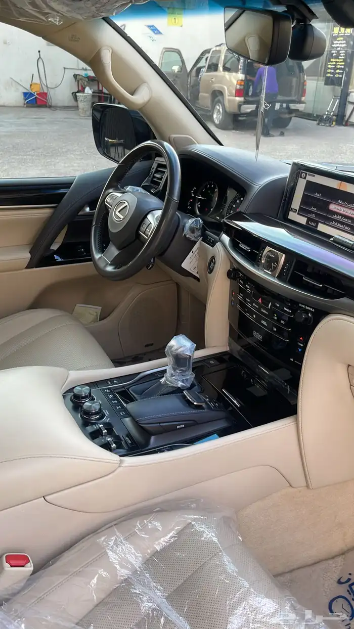 لكزس LX570 2020 AD 17