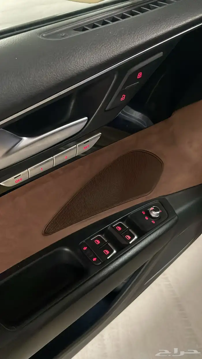 اودي A8 2012 فل كامل 18