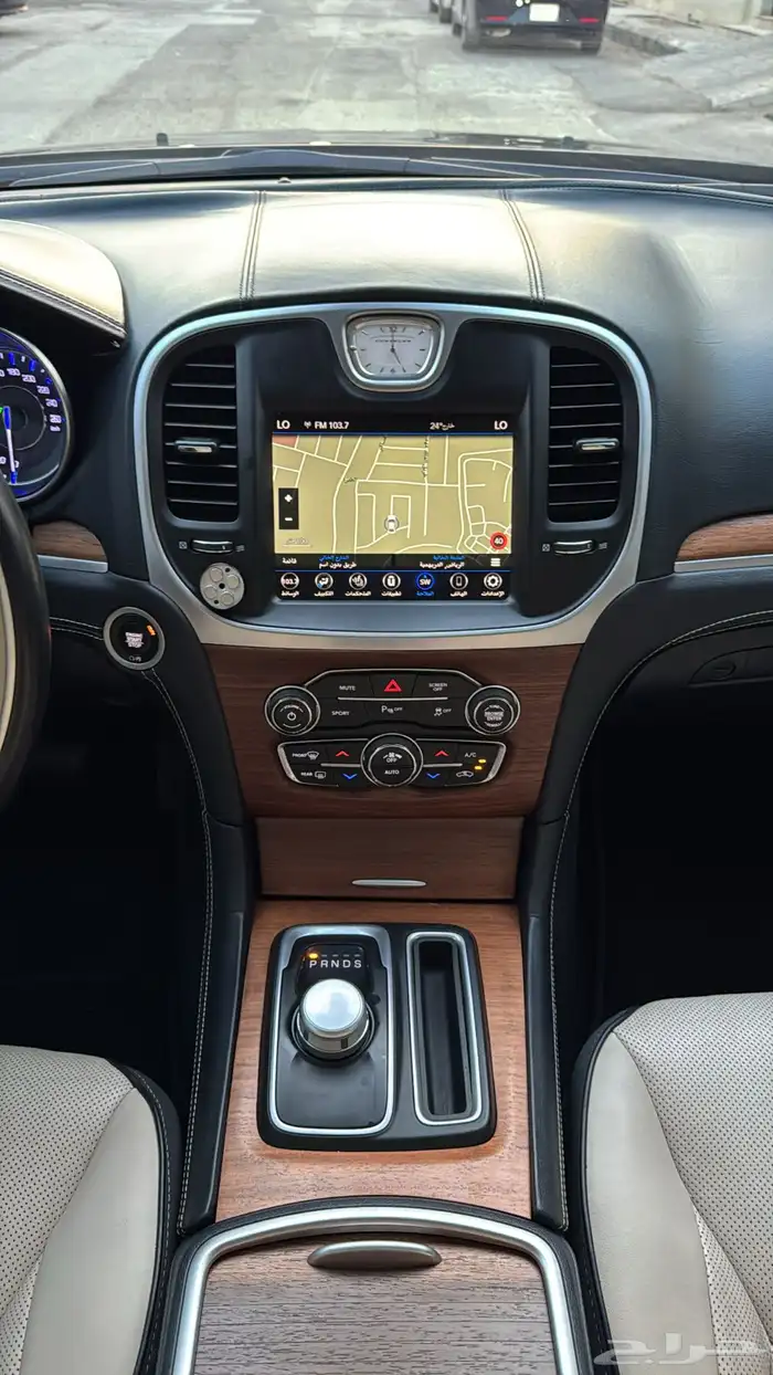 كرايزلر 2020 اكزتيف فل كامل 19