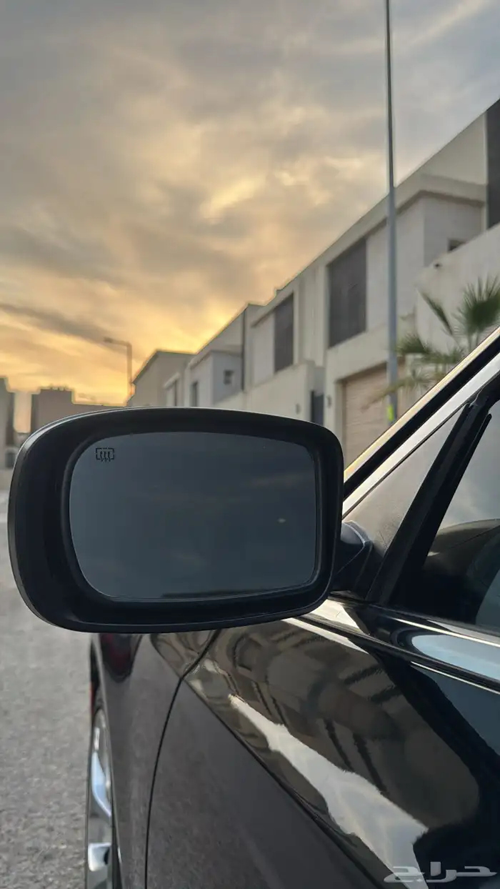 كرايزلر 2020 اكزتيف فل كامل 5