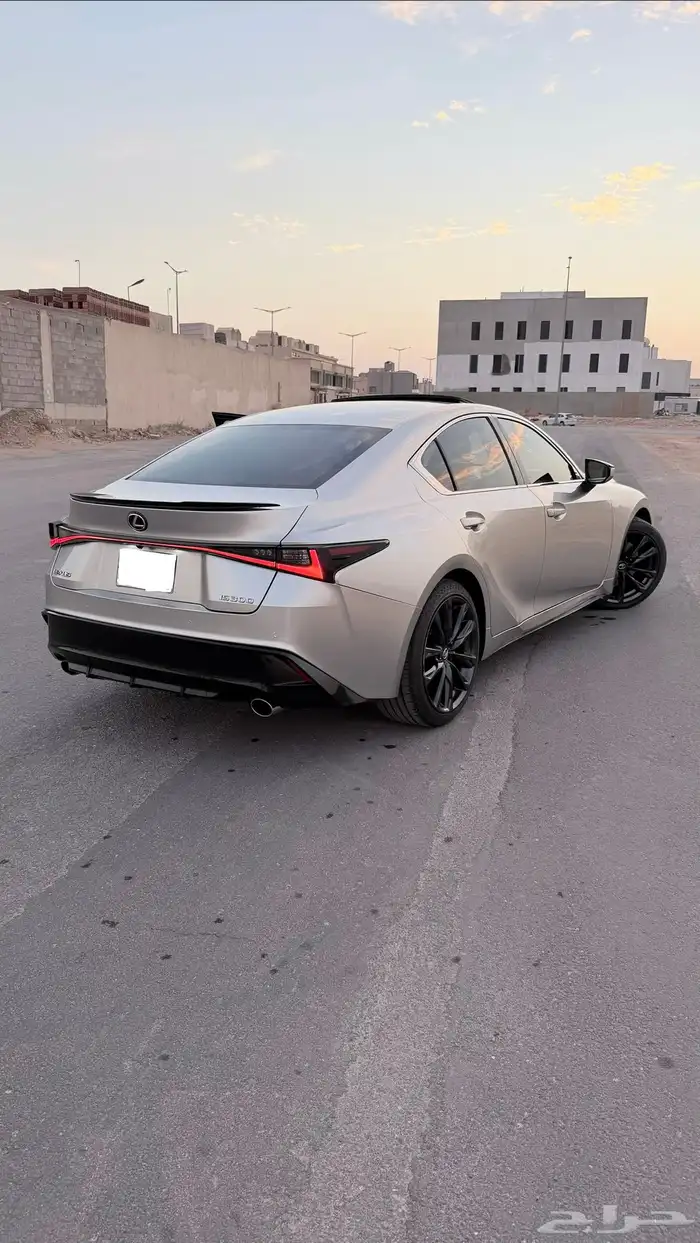 لكزس فل ارنوب is300 لون مميز 3