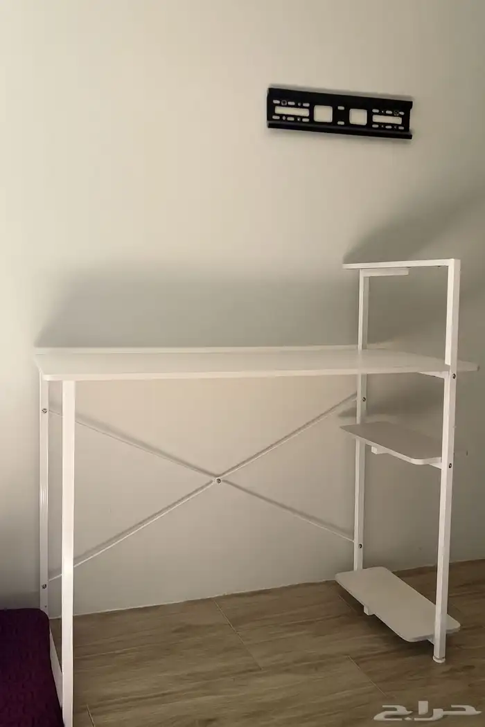 طاولة مفصله جديده تحمل اوزان السعر 200 ريال 0