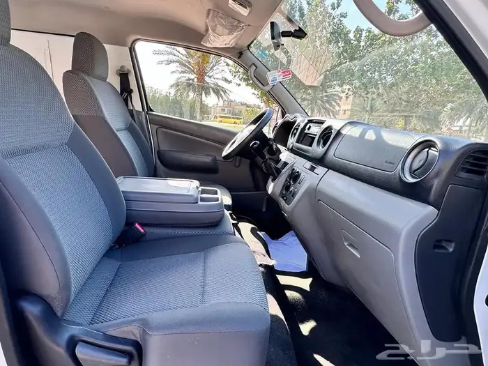 نيسان اورفان 2021 ديزل بضاعه جير عادي نضيف محركاته وكاله 8