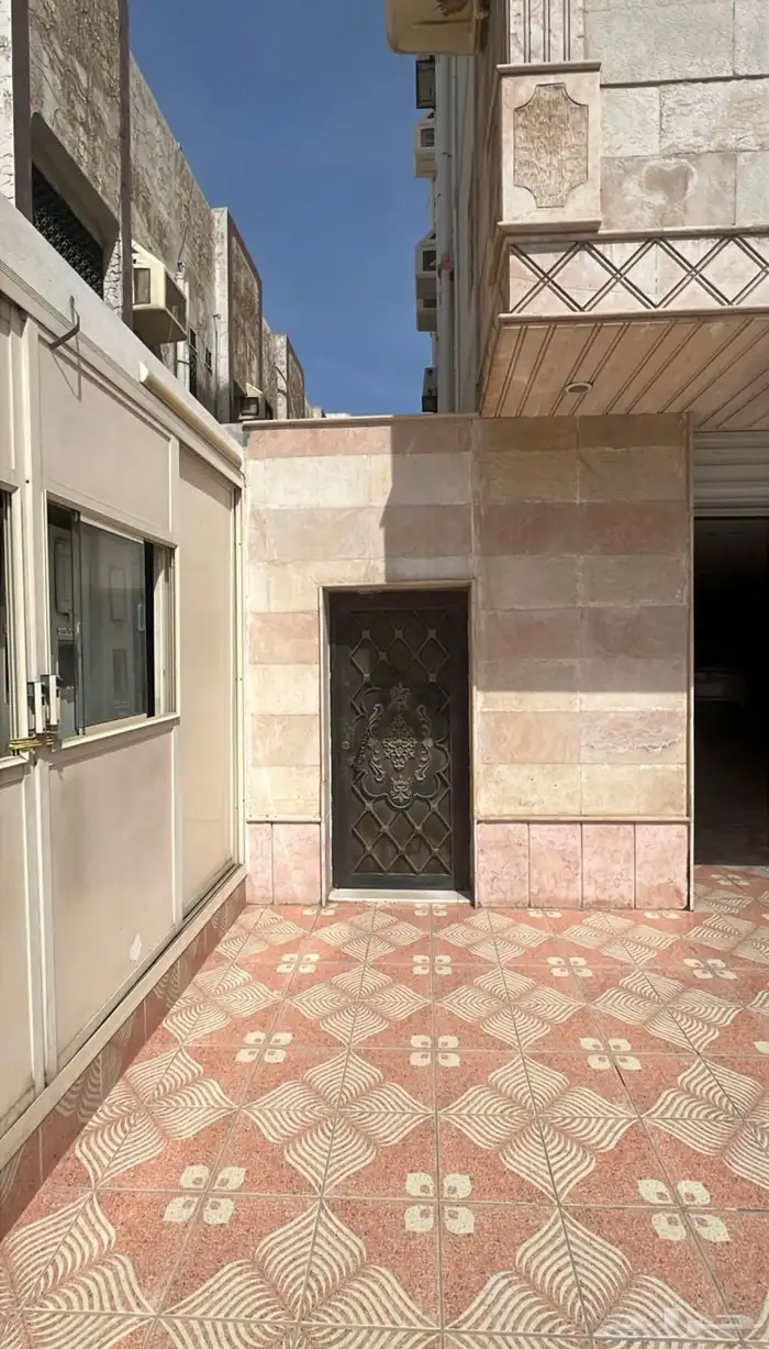 غرفة حارس للايجار حي المروة 0