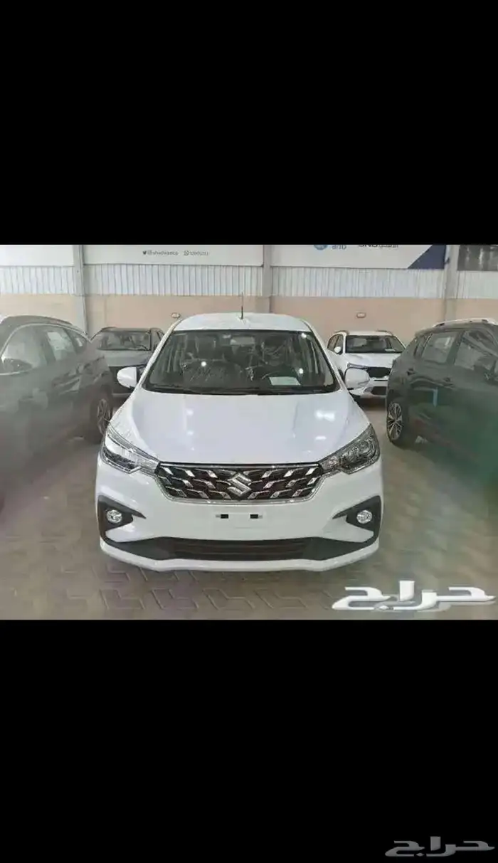 سوزوكي ارتيجا 0