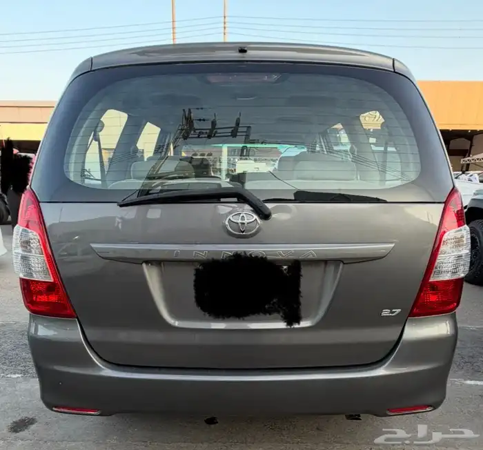 للبيع انوفا 2012 تماتيك 5