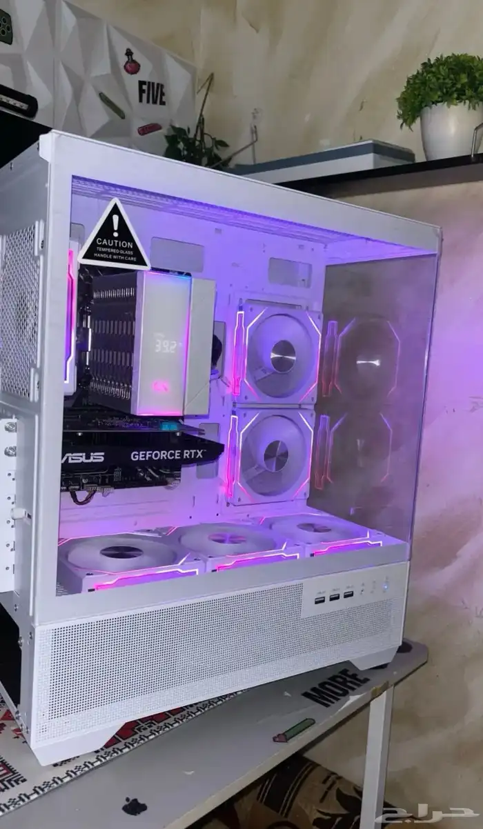 للبيع بي سي نضيف 1