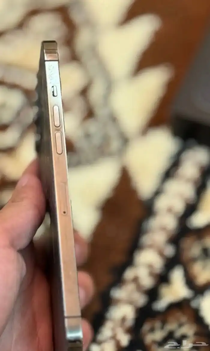 ايفون 12 برو ماكس 8