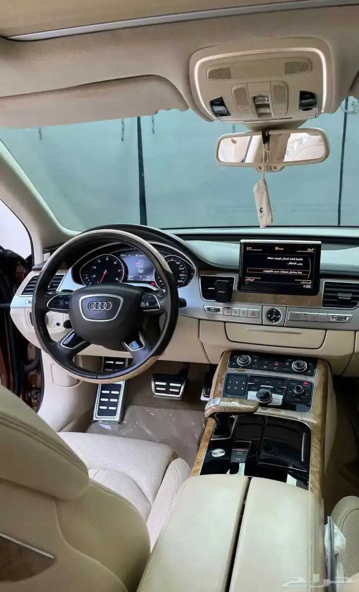 اودي A8 نظيفه 2