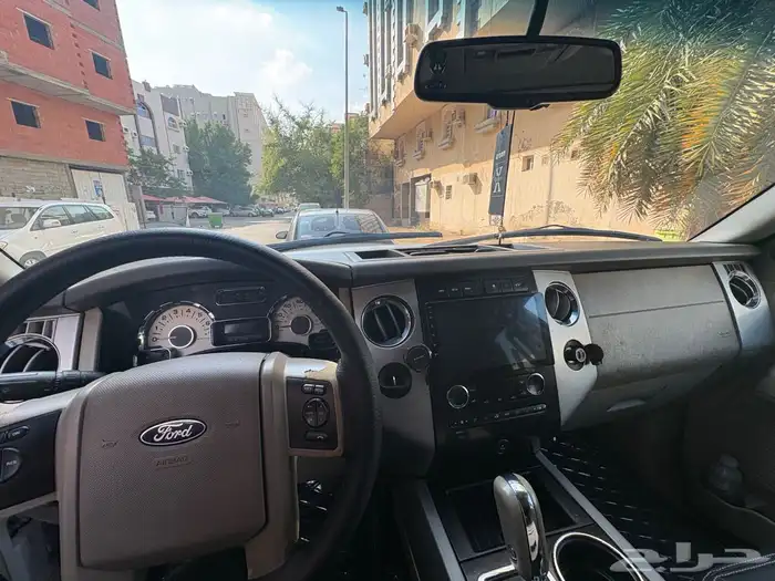 فورد اكسبديشن 9