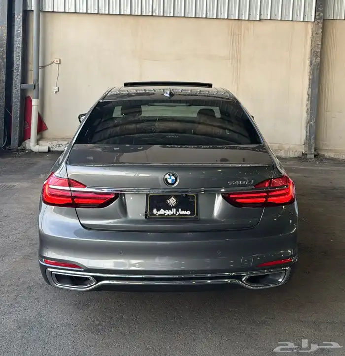 بي ام Li740 2019 نظيفه جدا . 3