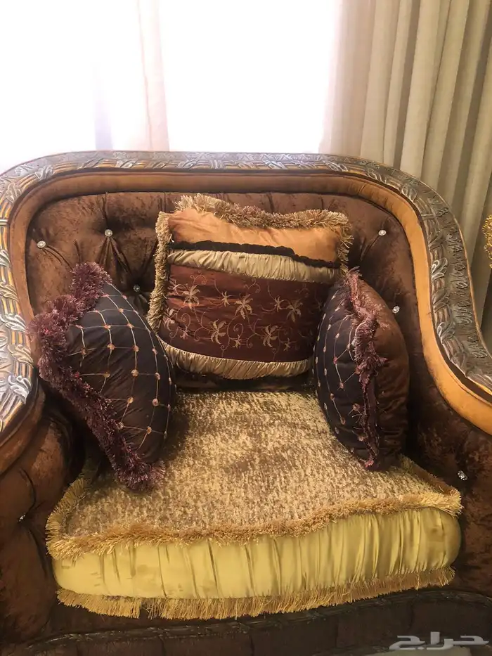 كنب مخملي فاخر 6