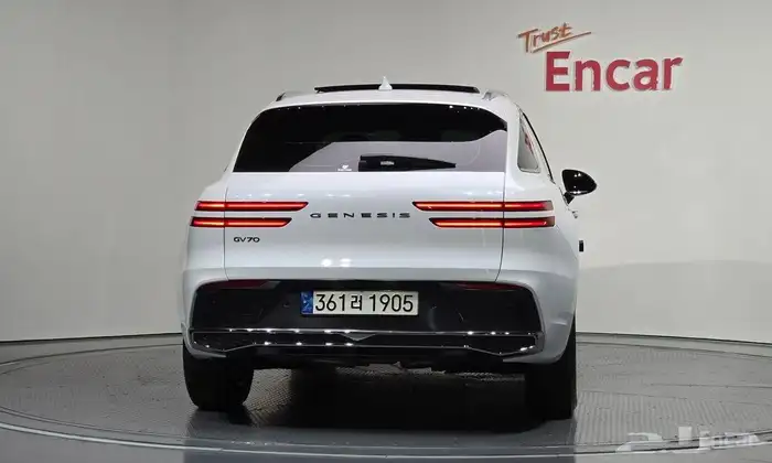GV70 2.5T 2WD 2025 3