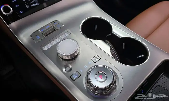 GV70 2.5T 2WD 2025 8