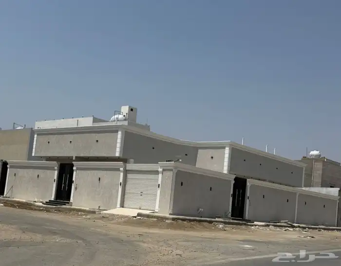 للبيع دور تاسيس دورين بحي الصفوه شمال جدة 0