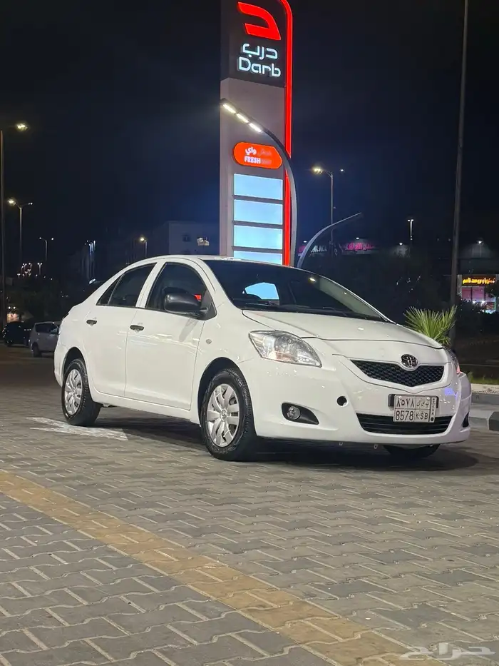 يارس 2011 نظيفه جدا 1