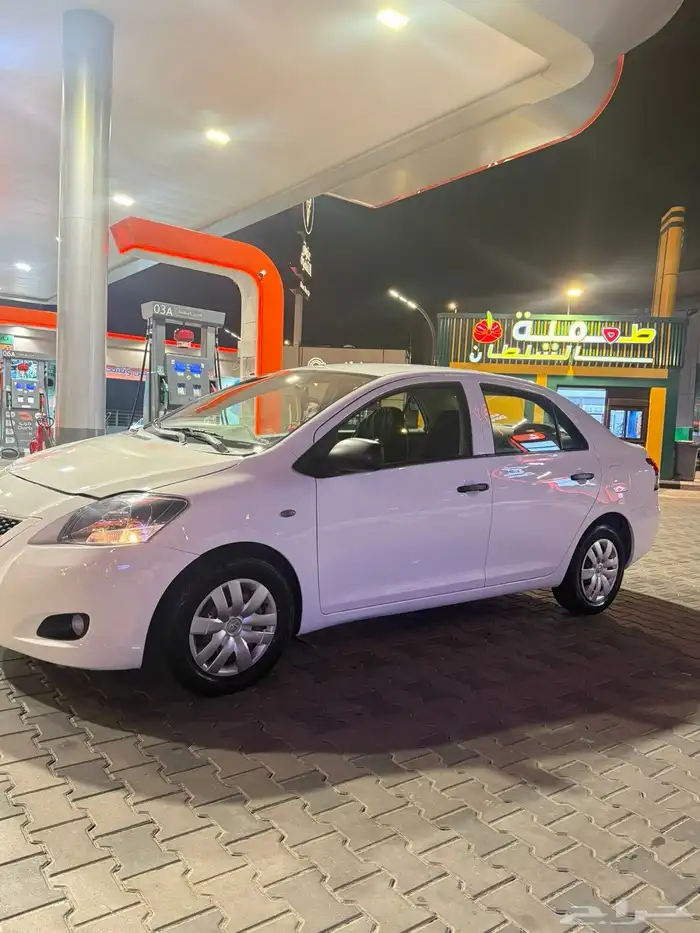 يارس 2011 نظيفه جدا 3