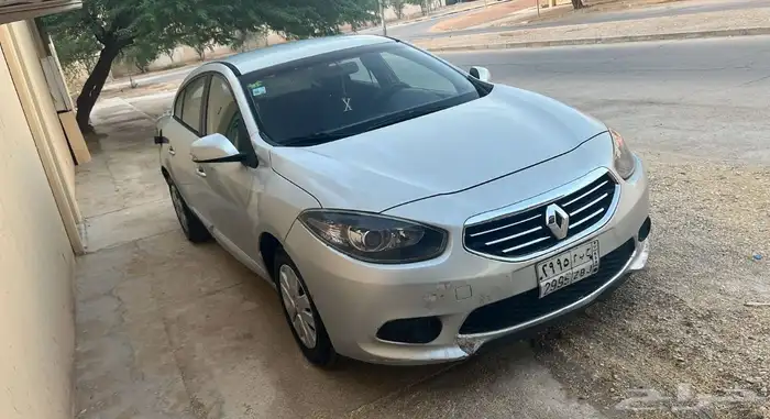 رينو 2014لون فضي 13الف وقابل للتفاوض سيارة ممشا السيارة250 0