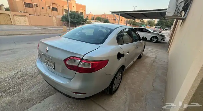 رينو 2014لون فضي 13الف وقابل للتفاوض سيارة ممشا السيارة250 2