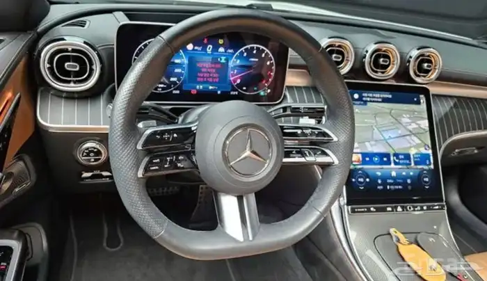 CLE450 4MATIC Cabriolet 12