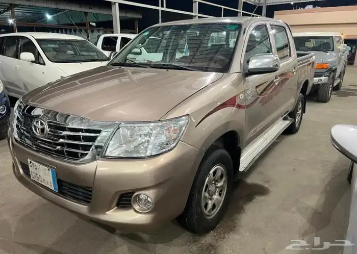 هايلوكس 2015 دبل ديزل فل كامل نظيفه 0