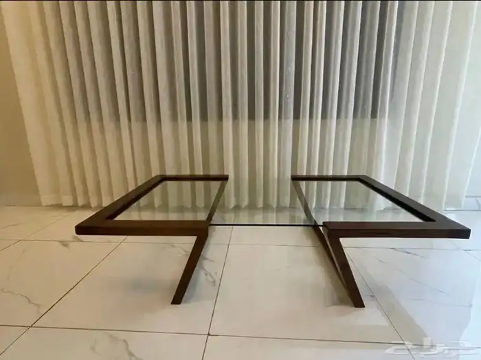 طاولة خشب حديثة 0