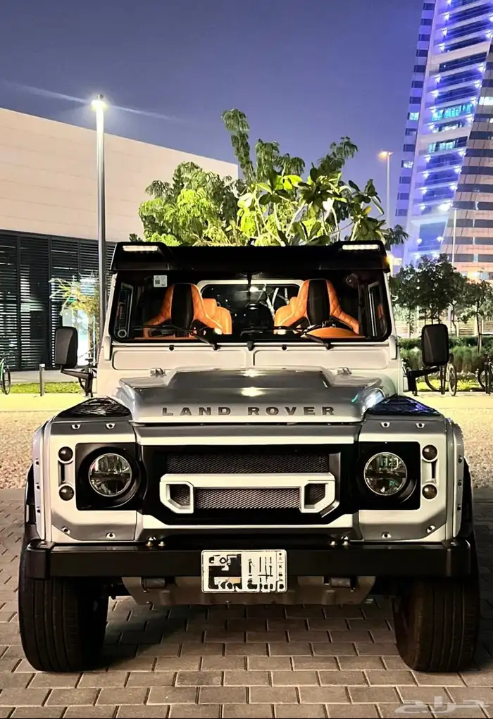 ديفندر 2013 تعديل خان اصلي واللون فضي نادر جدا 4