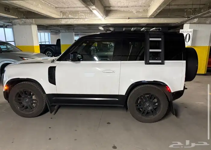 للبيع ديفندر 2023 فئه X dynamic se ممشى قليل وسعر خرافي 1