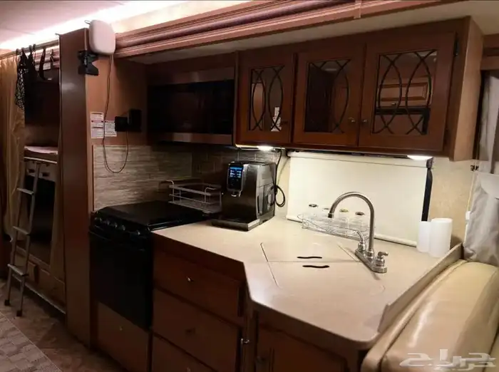 كرفان فورد 2017 16