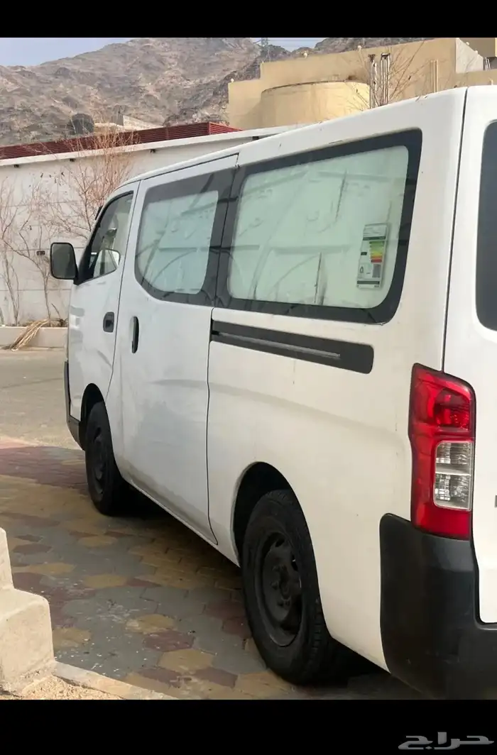 باص بضاعة 2016 نيسان 1