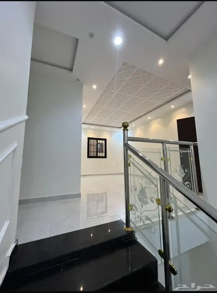 فيلا للإيجار حي تنال الرمال 2