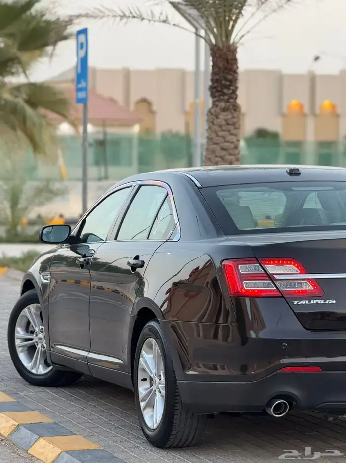 فورد تورس 2014 للمستخدم الحد 35 الف 21